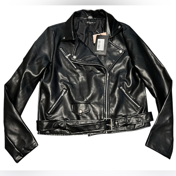 NWT PrettyLittleThing Black Faux Leather Belted Biker Jacket - Picture 2 of 16